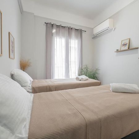 Luxury 2 Bdroom Apt- Megaro Mousikis Athens Exterior photo